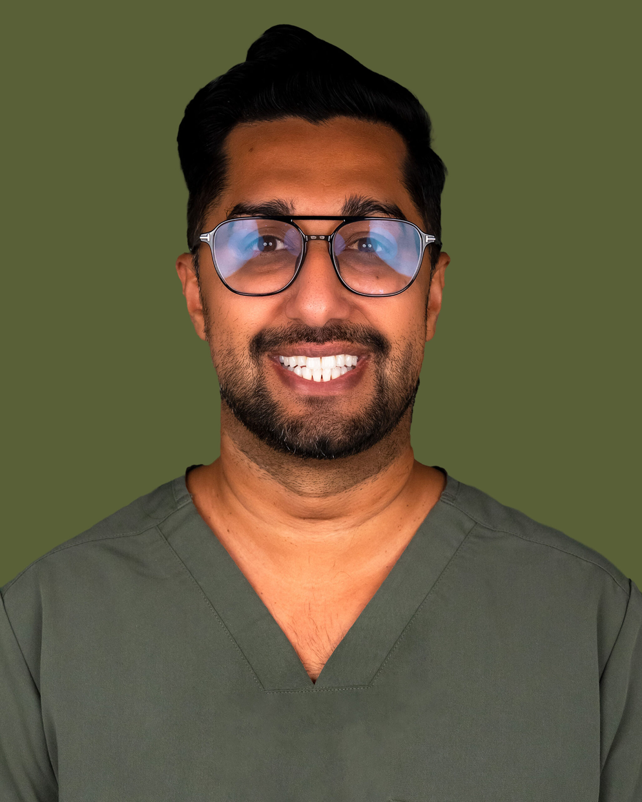 Dr Lukman Athwal BDS, Cosmetic Dentist